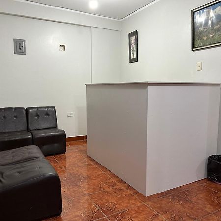 חוארז Yerupaja Mountain Hostel מראה חיצוני תמונה