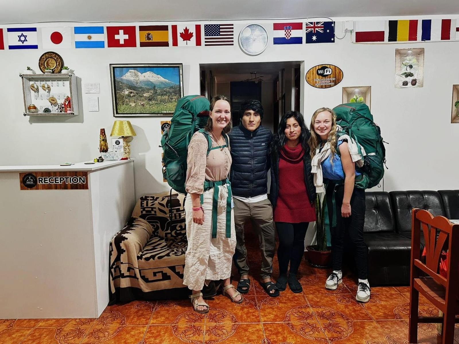 חוארז Yerupaja Mountain Hostel מראה חיצוני תמונה