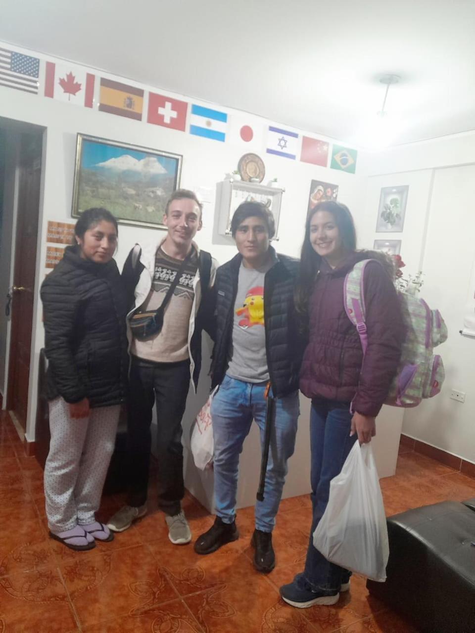 חוארז Yerupaja Mountain Hostel מראה חיצוני תמונה