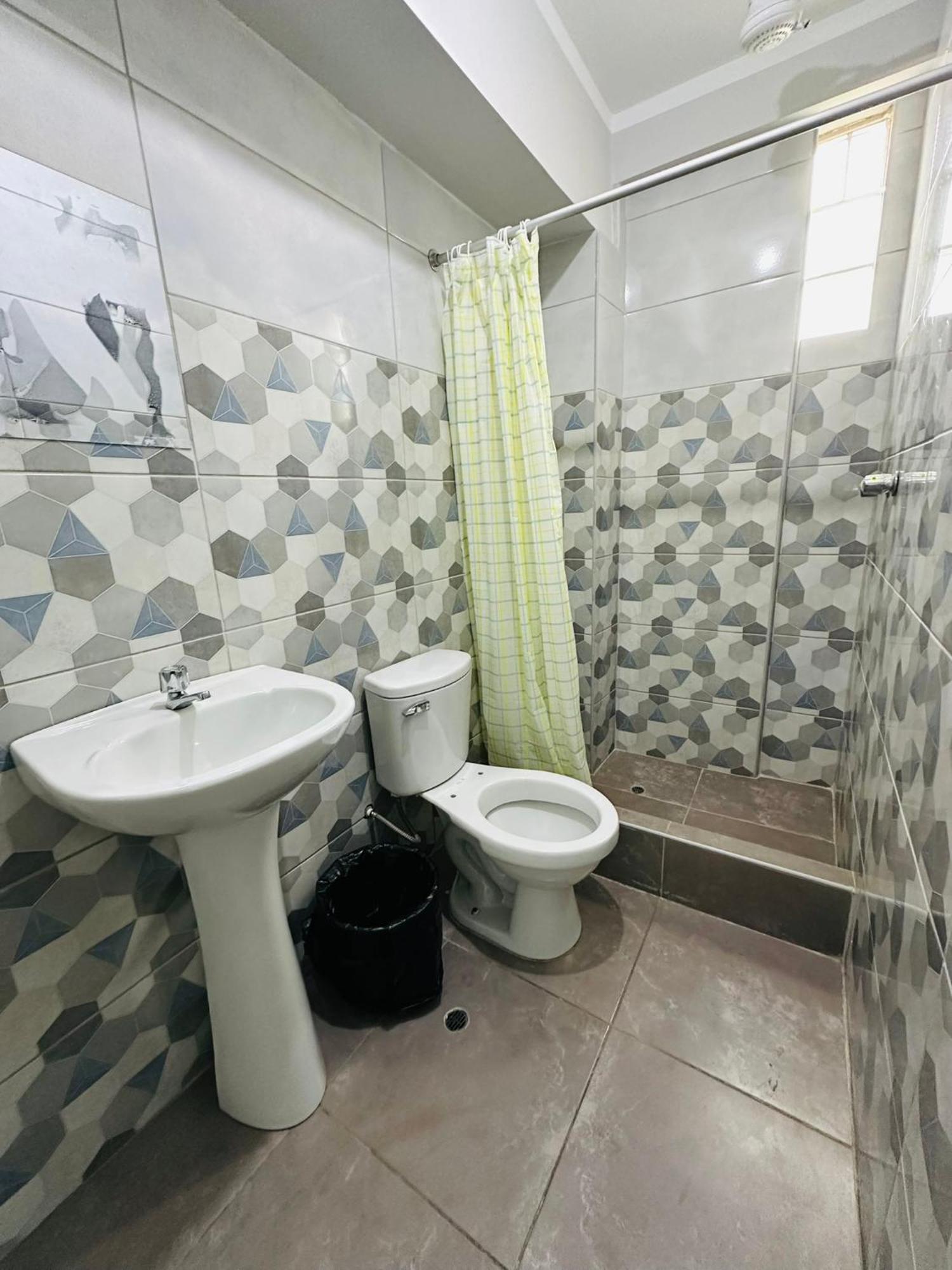 חוארז Yerupaja Mountain Hostel מראה חיצוני תמונה